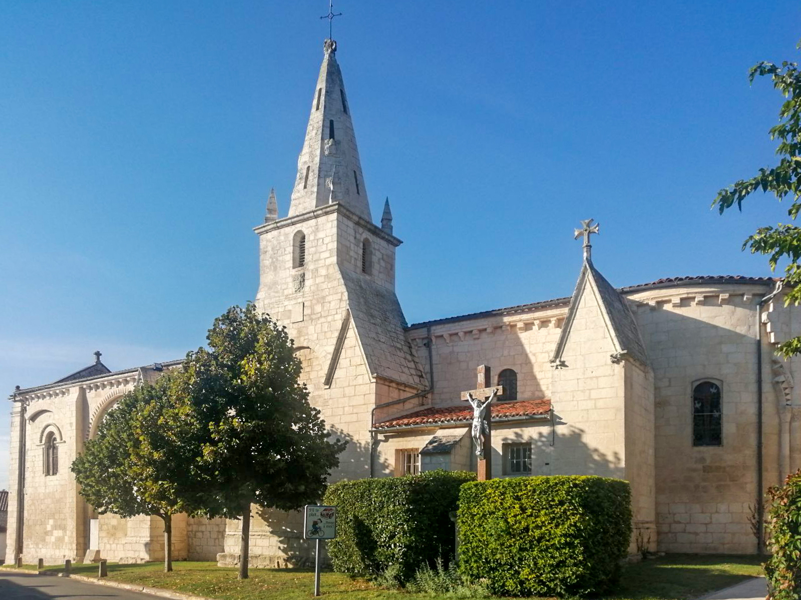 eglise commune de Plassay